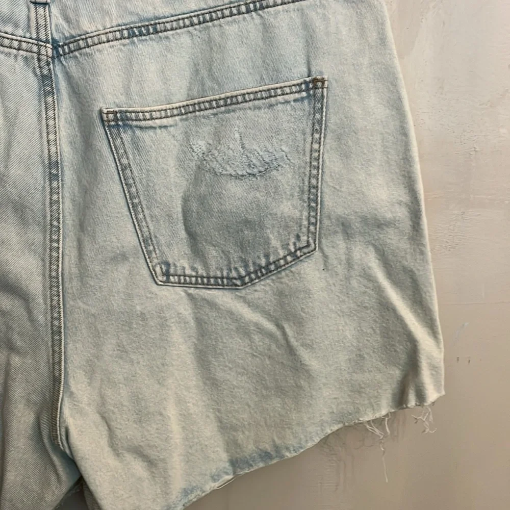 Wild Fable Button Fly Super High Rise Cutoff Shorts Size 17 NWT